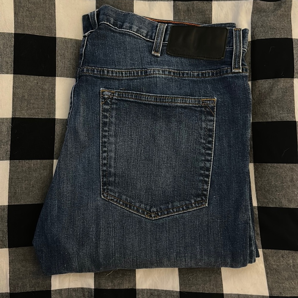 Slim fit blue jeans